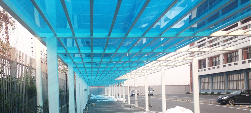 要用多厚的PC耐力板才適合作為耐力板雨棚的搭建材料？